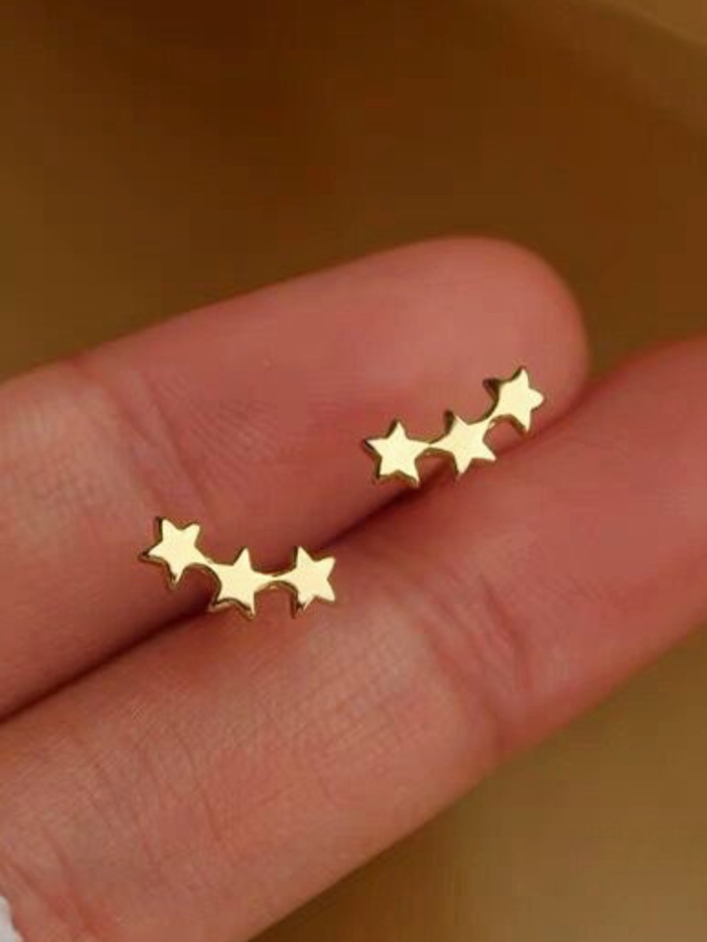 NWT Gold Star Earrings Sterling Silver Gold Minimal Classic Sister Present Gifts